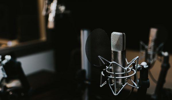 jonathan-velasquez-c1ZN57GfDB0-unsplash